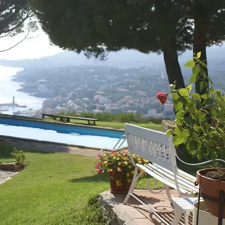 Beautiful Sea View Chalet Cassis